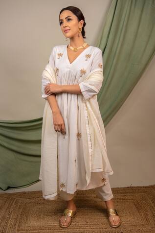 Priya Chaudhary Kota Cotton Dupatta