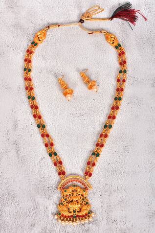 Nayaab by Aleezeh Carved Temple Pendant Necklace Set