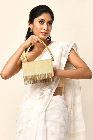 Samyukta Singhania - Accessories Chain Fringe Hand Bag With Handle