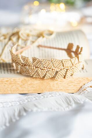 Choko Royal Maple Greek Pearl Work Hairband