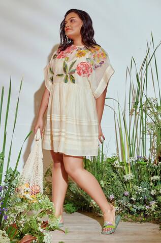 Half Full Curve Holiday Florals Chanderi Dress