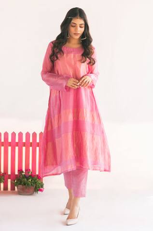 Vaani Beswal Fenecia Striped Kurta & Pant Set
