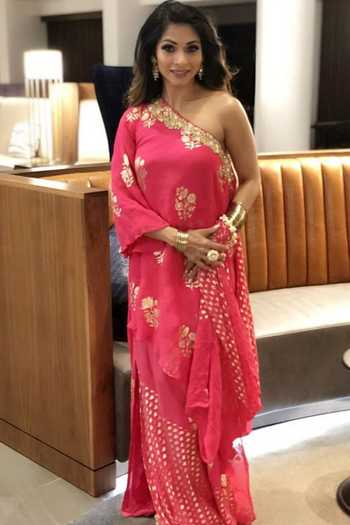 Buy Nikasha Pink Jasmine Bud Foil Print Asymmetric Kurta With Cowl ...