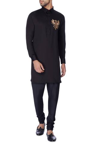 Devanshi Didwania Black embroidered classic kurta