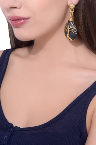 Eurumme Black onyx gold plated earrings