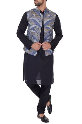 Narendra Kumar Linen Embroidered Bundi