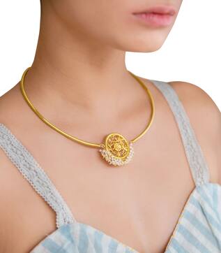 Zariin Gold brass  plated necklace with pearl beads