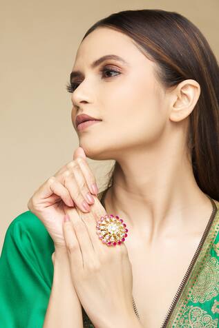 Our Purple Studio Floral Carved Kundan Ring