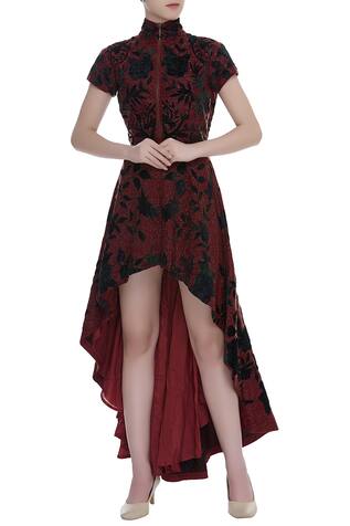 maroon gown online