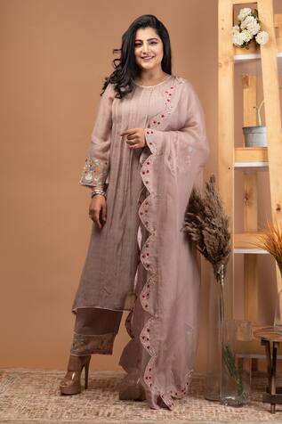 Anushka Repswal - Sewing Love Sleeve Embroidered Kurta Set