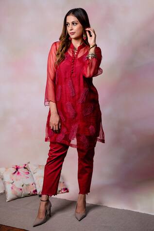 Anushka Repswal - Sewing Love Leaf Embroidered Kurta & Pant Set