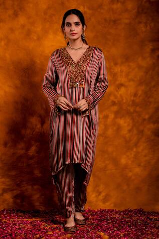 Chandbari Stripe Print Kurta & Pant Set