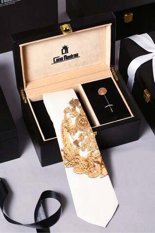 Cosa Nostraa The Whimsical Alta Moda Box