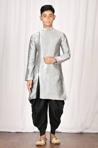 Aryavir Malhotra Silk Patiala