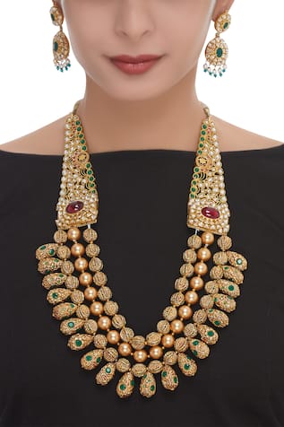 Khushi Jewels Kundan necklace with earrings