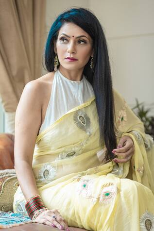 Ruar India Peacock Feather Embroidered Saree With Blouse