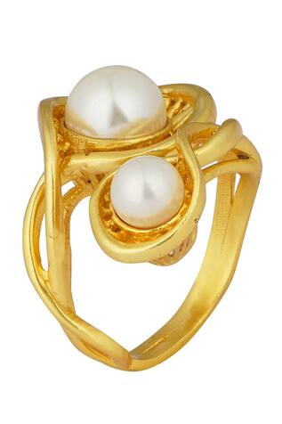 Zariin Pearl Embellished Ring