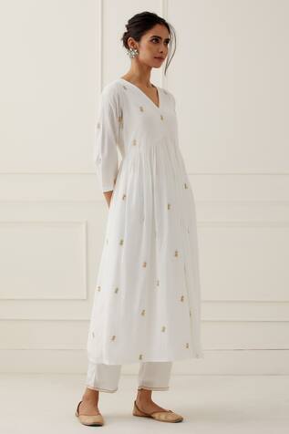 Ikshita Choudhary Embroidered Hem Pant