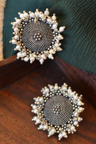 Heer-House Of Jewellery Gardishi Pearl Stud Earrings