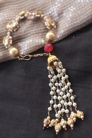 Heer-House Of Jewellery Kubera Pearl Drop Bracelet