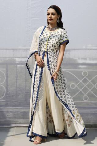 aza suits online