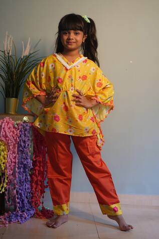 Kirti Agarwal - Pret N Couture Flower Print Kaftan & Pant Set