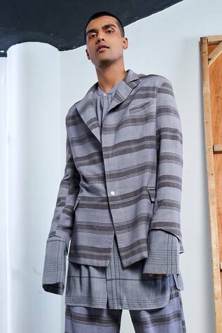 Urvashi Kaur Woven Organic Cotton Shirt with Jacket