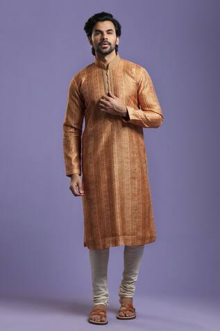 Kora By Nilesh Mitesh Bandhani Print Kurta Set