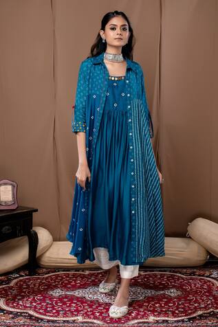 Kinjal Modi Bandhani Print Jacket & Cotton Silk Tunic