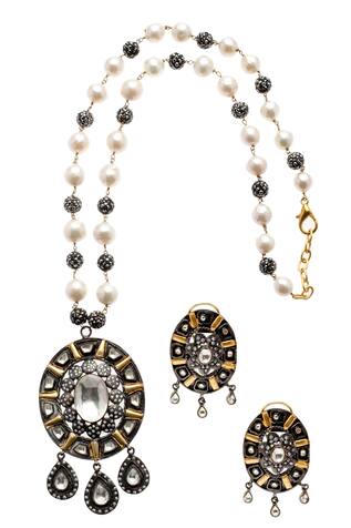Monica Gulati Oxidized Kundan Pendant Necklace Set