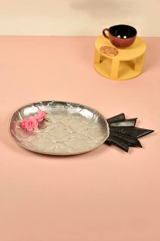 Manor House Pineapple Platter