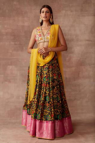 Neeta Lulla Basmina Chanderi Silk Lehenga Set
