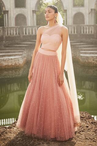 reception outfit for indian bride