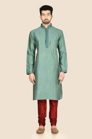 Aryavir Malhotra Embroidered Kurta Set