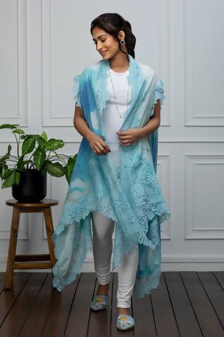 Rhe-Ana Open Front Cape