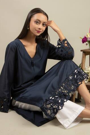 Ikshita Choudhary Chanderi Cutwork Kurta