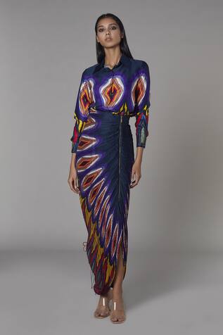 Saaksha & Kinni Abstract Print Shirt