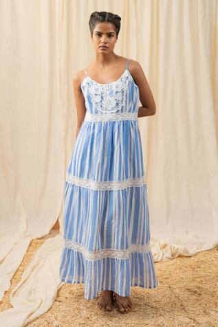 Label Reyya Stripe Print Tiered Dress