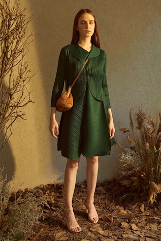 Tasuvure Zouave Pleated Bolero Jacket & Dress Set
