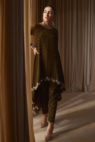 Vvani by Vani Vats Mirror Embroidered Kurta & Pant Set