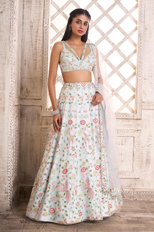 Aariyana Couture Floral Embroidered Lehenga Set