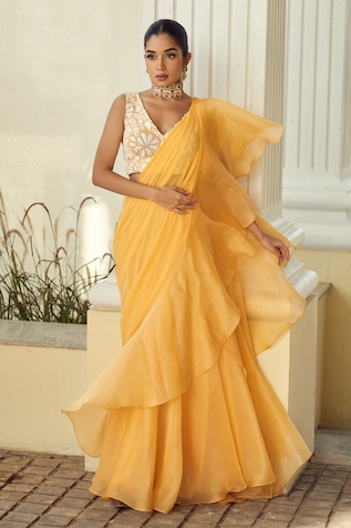 Sanjana reddy Designs Ruffle Pre-Draped Saree With Blouse