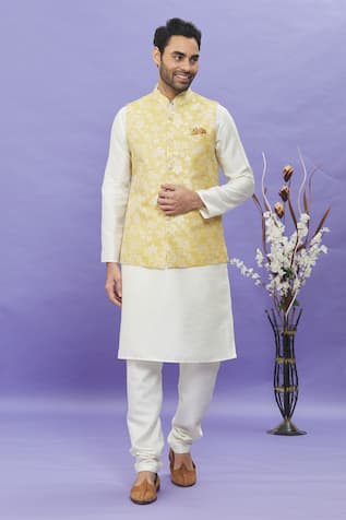 Floral Jacquard Banarasi Silk Bundi 