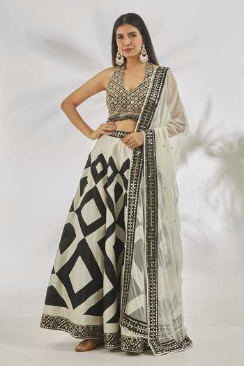 Vandana Sethi Mirrorwork Embellished Blouse Lehenga Set 