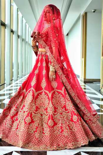 Pallavi Poddar Resham Embroidered Bridal Lehenga Set 