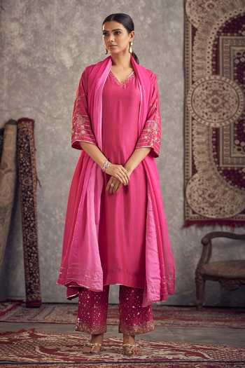 Hirika & Dhruti Cotton Silk Flower Embroidered Kurta Set 