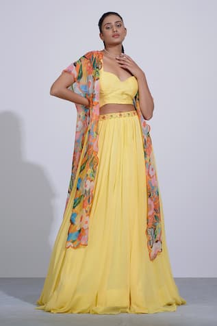 Aayushi Maniar | Aqua Cape Lehenga Set | INDIASPOPUP.COM