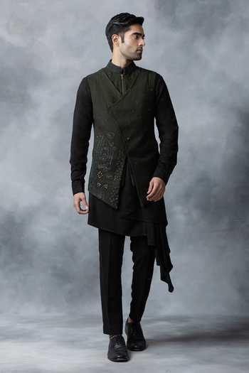 Sarab Khanijou Embroidered Waist Coat & Asymmetric Kurta Set 