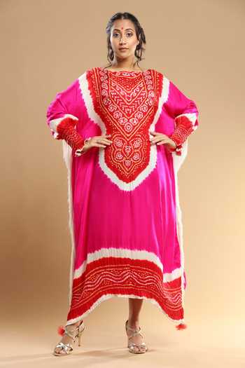 Etasha By Asha Jain Smocked Sleeve Bandhani Pattern Kaftan 