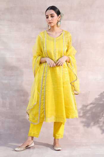 Label Mansi Nagdev Kiran A-Line Kurta Set 